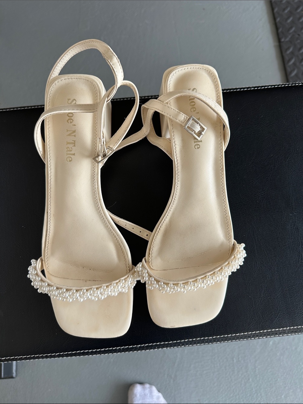ShoeNTale Women's Pearl-Trim Cream Strappy Sandals